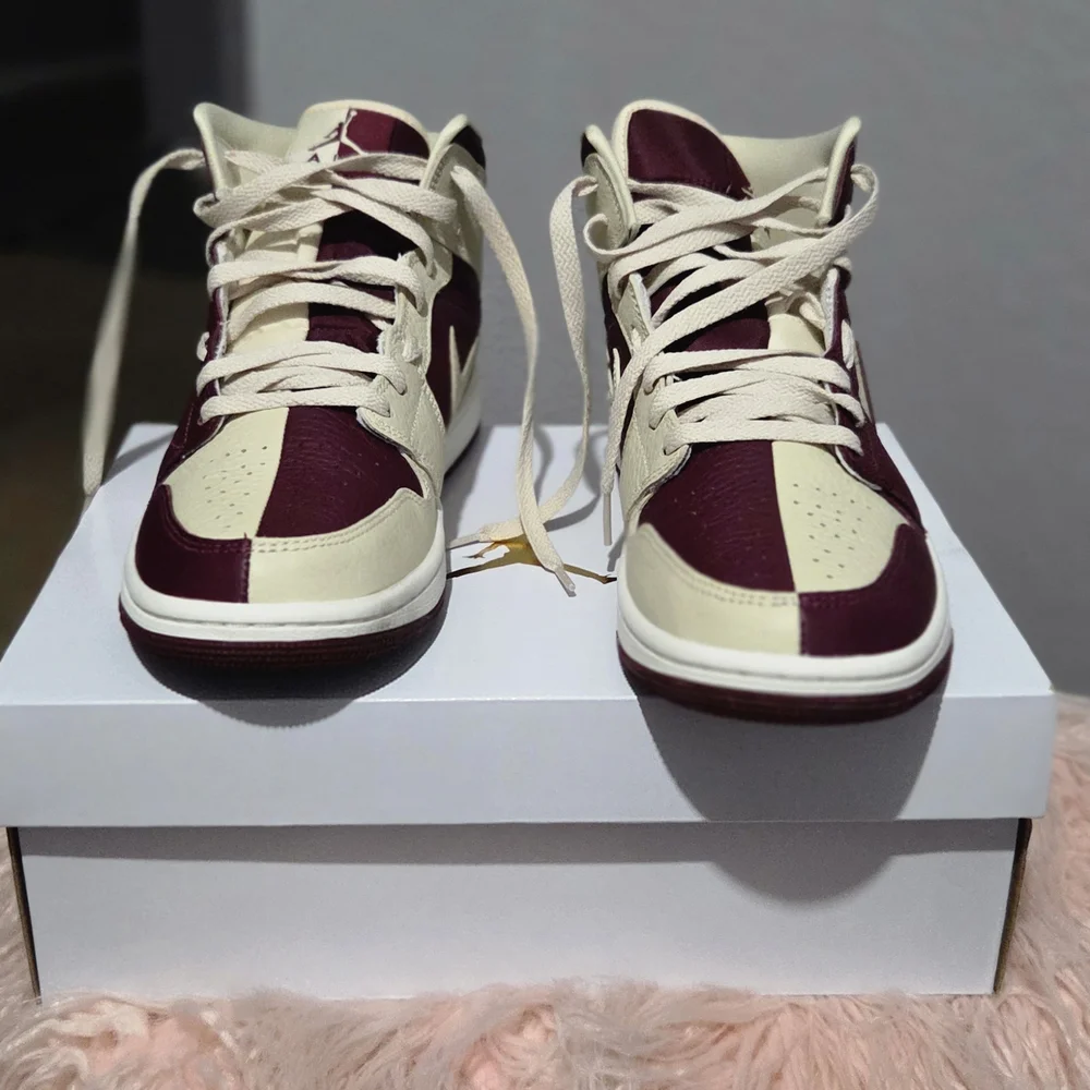 Jordan Women's Cream and Burgundy Sneakers - Picture 6 of 8